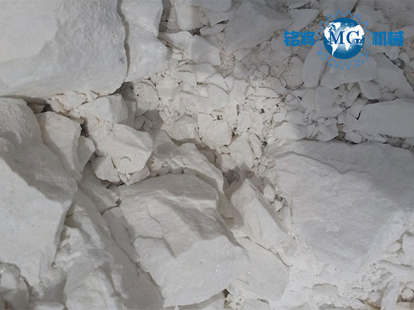 ā?zhn)ӷۺʯ۵ą^(q)eֱā?zhn)ӷۺʯ۵ķ? /> 
</p>
<strong>ā?zhn)ӷۺʯ۵ą^(q)e</strong><br />
1ɫʯ۵ɫһǻҰɫȻɶȲc(din)෴ā?zhn)ӷ۵ɫѩ׵Һйɡ?br />
2ָУָρ(li)^(q)ʯһ^ֲwС෴ā?zhn)ӷە?hu)^(x)лĸX(ju)<br />
3ȡˮʯۺzˮ{@ЩܳҺwԔʯcˮϺ͕ܿ(hu)׃Ӳā?zhn)ӷۺ?jin)εöֻˮ?dng)?hu)Ӳ<br />
<p>
	4ȡӉ棺ɉʹʯ۵ĉһ(hu)c(din)l(f)Sā?zhn)ʹā(zhn)ӷ۵ĉ?hu)ā?zhn)ӡ?
</p>
<p style=